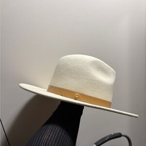 Elegant Cream Wide-Brim Hat
